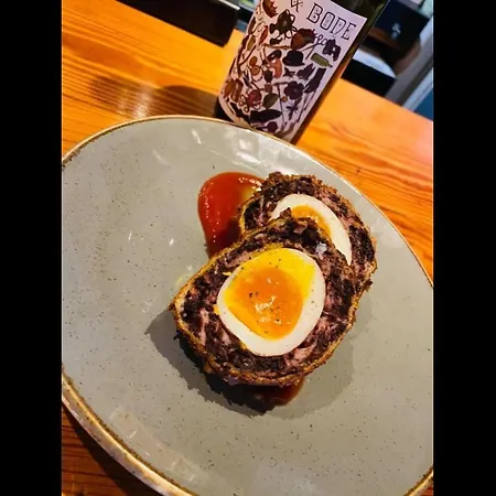The Rose & Crown Farmhouse Kitchen-3
